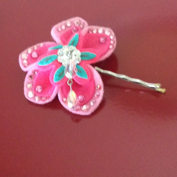 Accessories - Tarina Tarantino Pink Swarovski Crystal Flower Bobby Pin